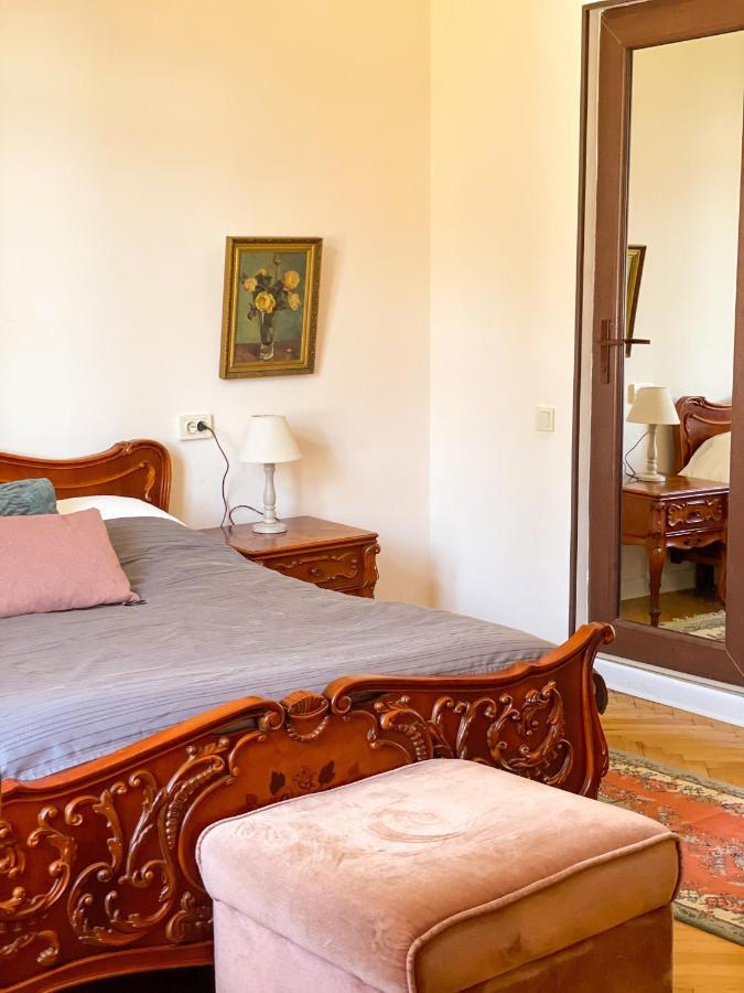 Batumi Holiday 3 바투미 외부 사진