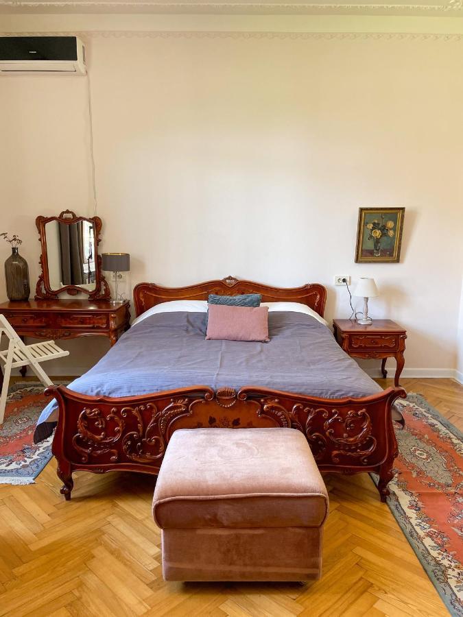 Batumi Holiday 3 바투미 외부 사진