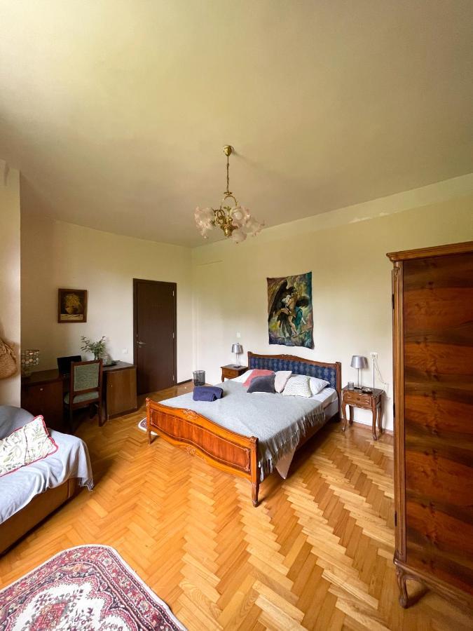 Batumi Holiday 3 바투미 외부 사진