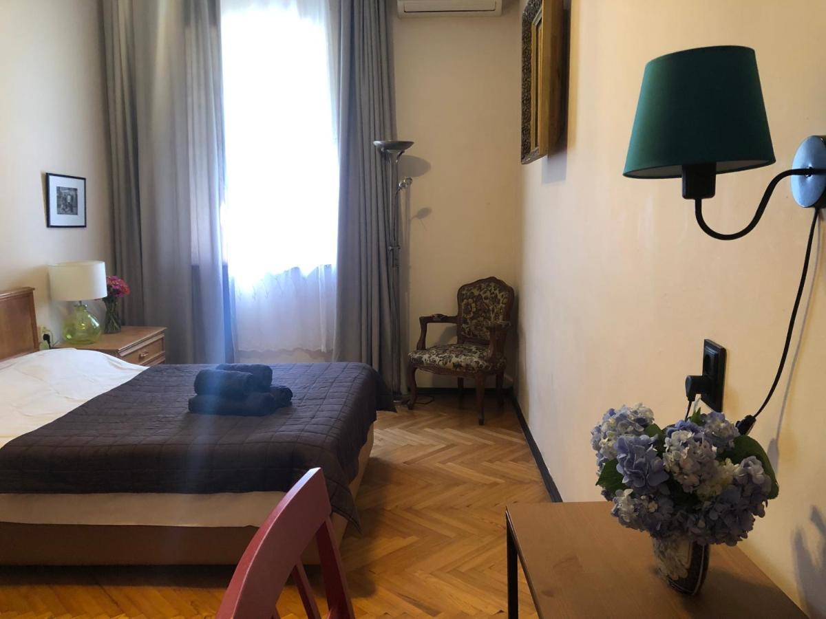 Batumi Holiday 3 바투미 외부 사진